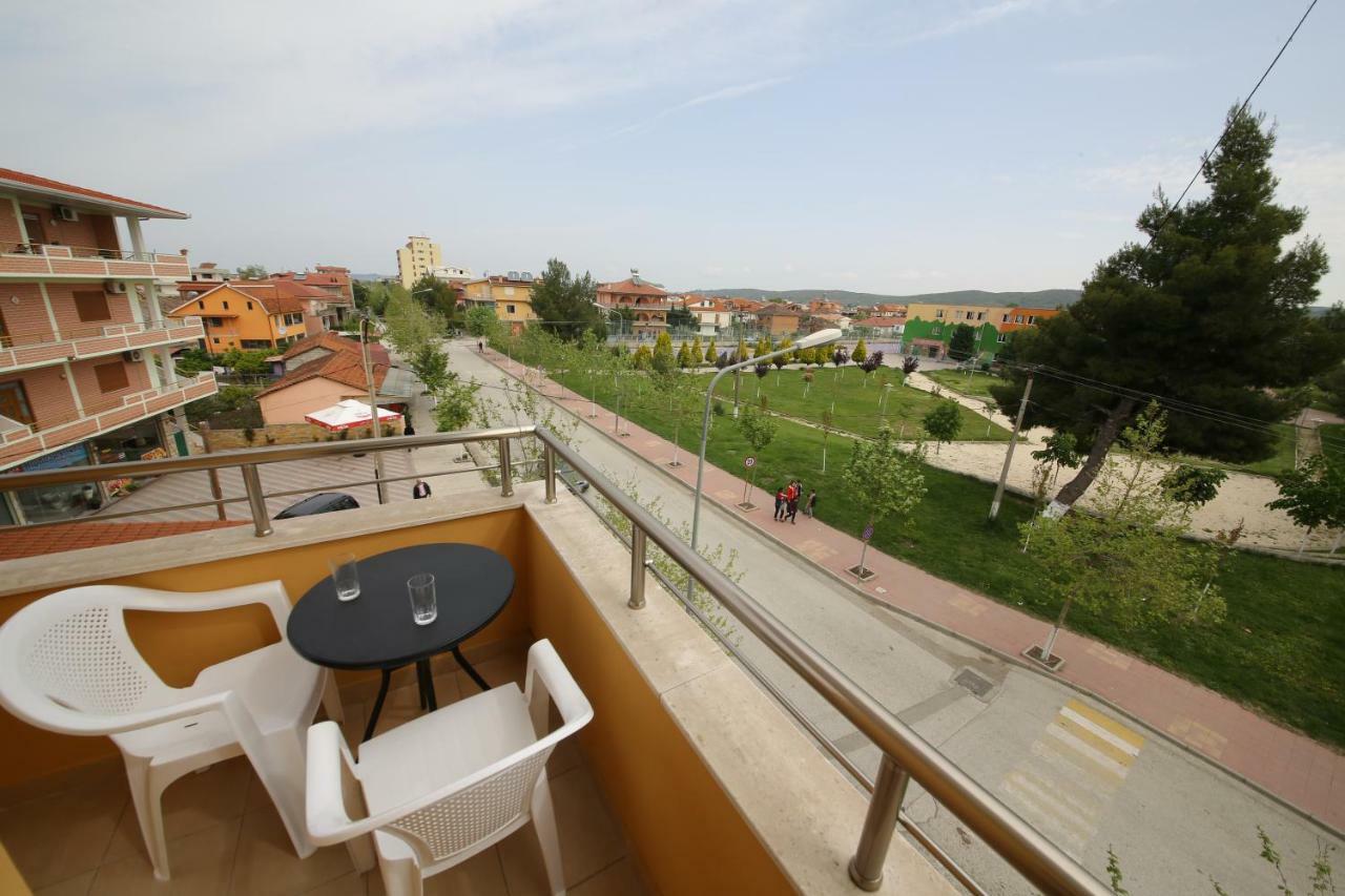 Andrea Bashuri Hotel Divjaka Kültér fotó